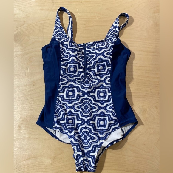 Tahiti One Piece Swimsuit XL (16-18) (CA) - Picture 3 of 11